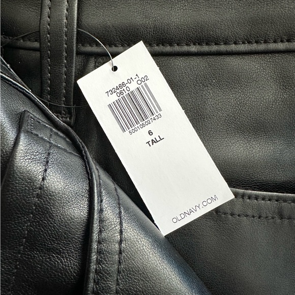 NWT! Black Jack High-Waisted OG Straight Faux-Leather Ankle Pants - 6 TALL 💛 - Picture 9 of 9